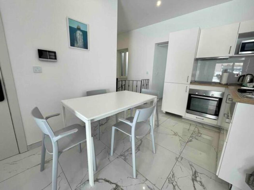 Brooklyn Apartments Sliema Exteriör bild